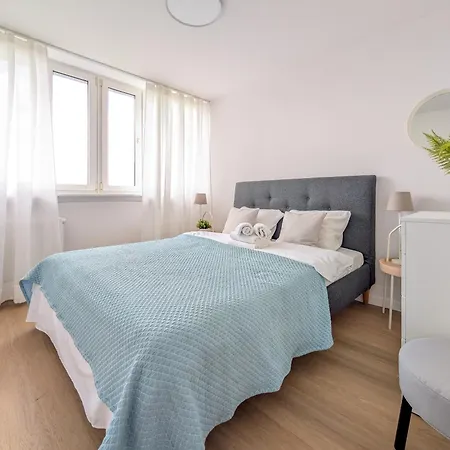Park Skowroni Pleasant By Bookinghost Apartman Wrocław
