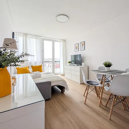 Апартаменти Park Skowroni Pleasant By Bookinghost